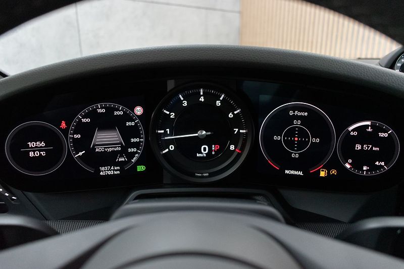 Porsche 911 992 CARRERA 4*BLACK PAKET*DPH* - fotka 17 z 37