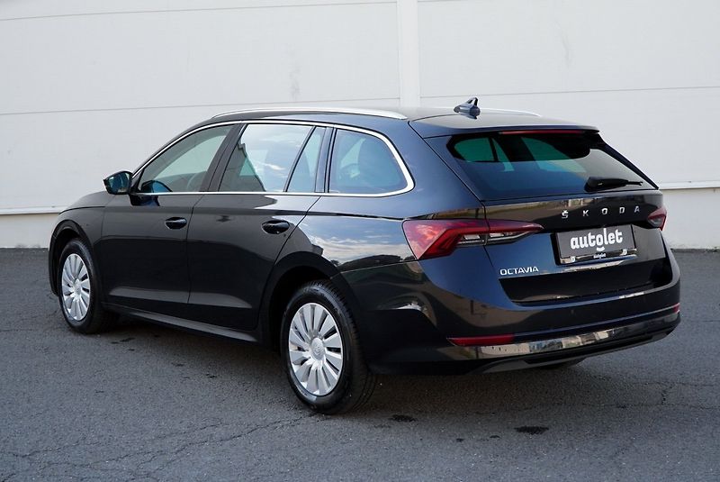 Škoda Octavia 2.0 TDi - fotka 10 z 28