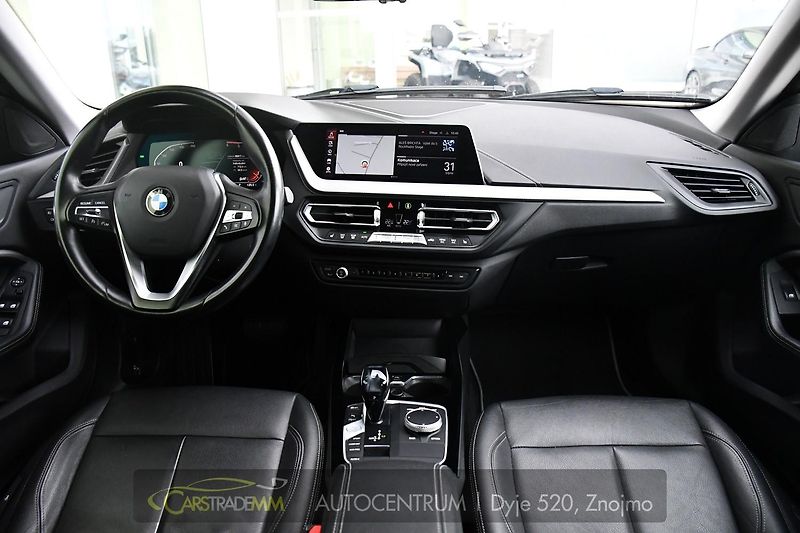 BMW Řada 2 218d ČR 1.MAJ TAŽNÉ - fotka 21 z 55