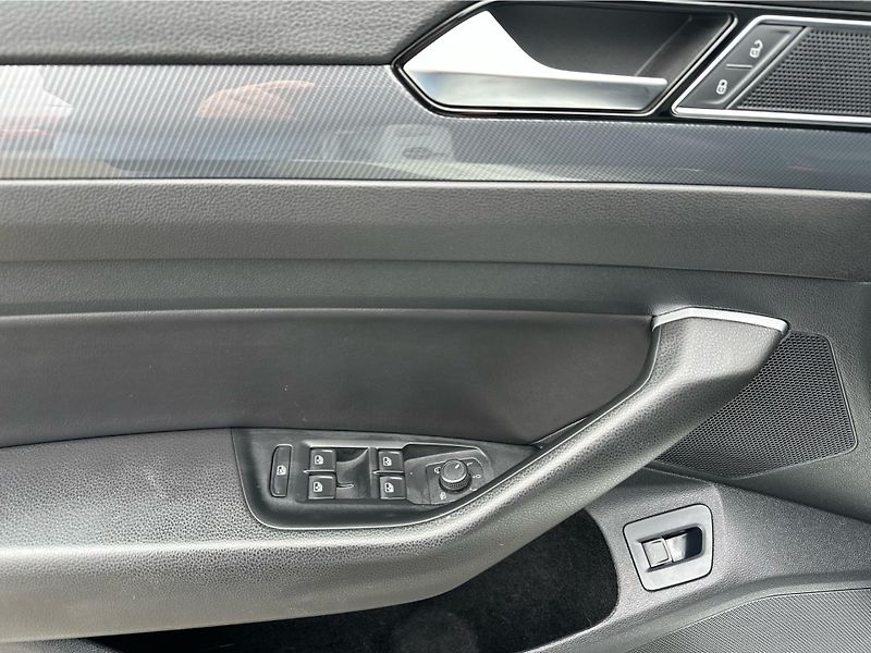 Volkswagen Arteon 2,0 BiTDi 176kW R-LINE 4x4 DSG - fotka 20 z 25