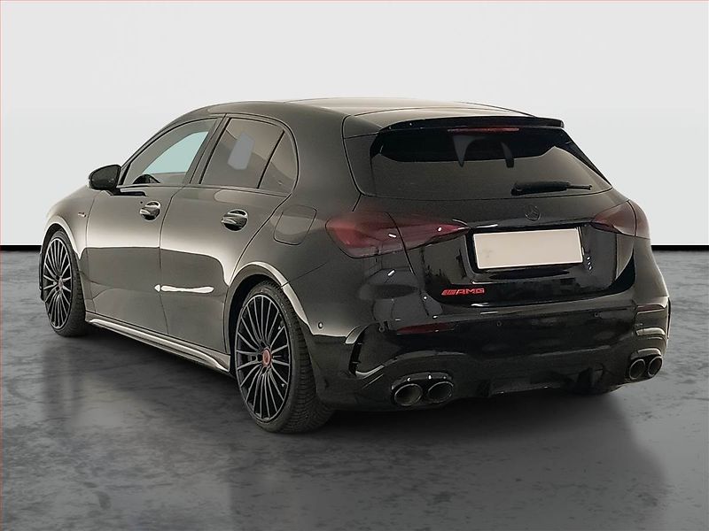 Mercedes-Benz Třídy A (2019) AMG line A 35 AMG 4MATIC - fotka 4 z 26