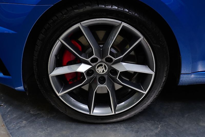 Škoda Octavia - fotka 10 z 27