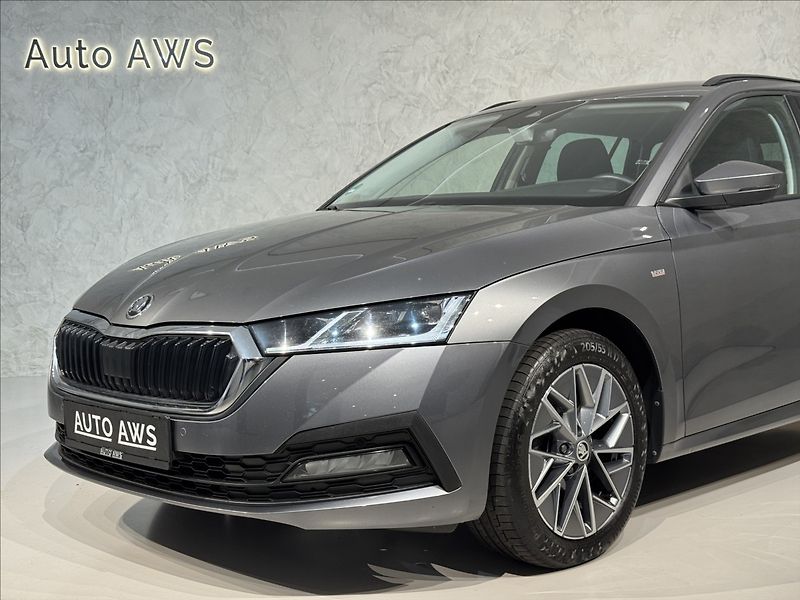 Škoda Octavia 2,0 TDi  DSG Tour Virtual LED - fotka 4 z 44