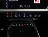 Audi A3 (2024) 35 TFSI - náhled 12