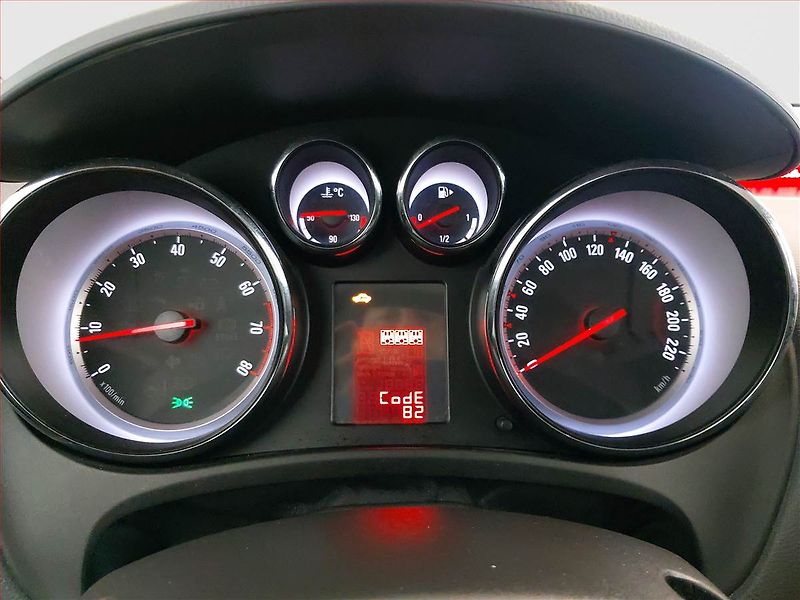 Opel Meriva (2011) 1.4 Turbo, Eko.zaplacen - fotka 11 z 17