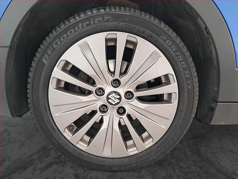 Suzuki SX4 S-Cross (2016) 1.6 VVT AllGrip, 4X4 - fotka 15 z 18