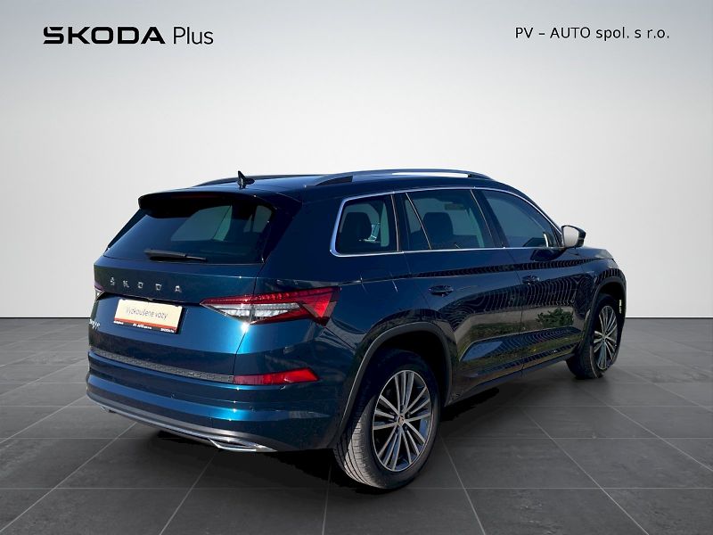 Škoda Kodiaq (2023) 2.0 TDI 110 kW DSG 4X4 L&K - fotka 2 z 35