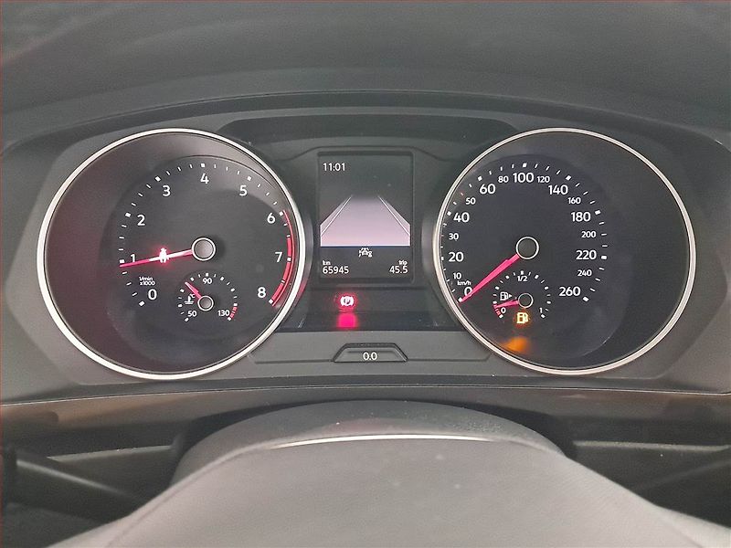 Volkswagen Tiguan (2022) Life 1.5 TSI - fotka 11 z 20