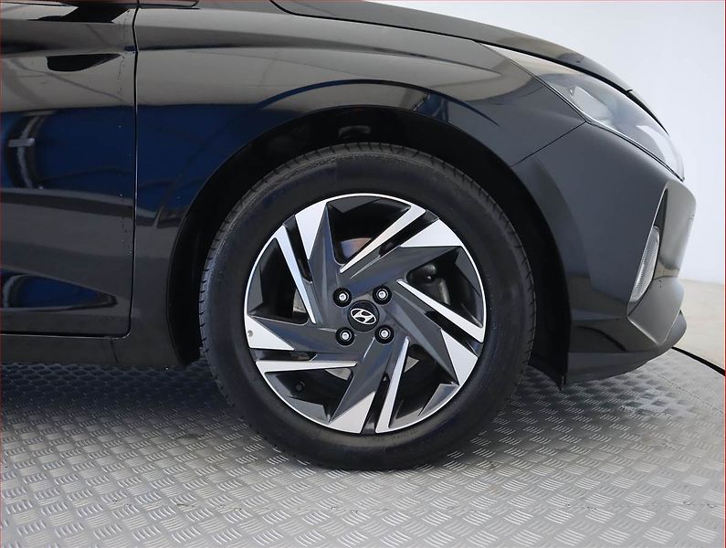 Hyundai i20 (2022) 1.0 T-GDI, Automat, Serv.kniha - fotka 15 z 21