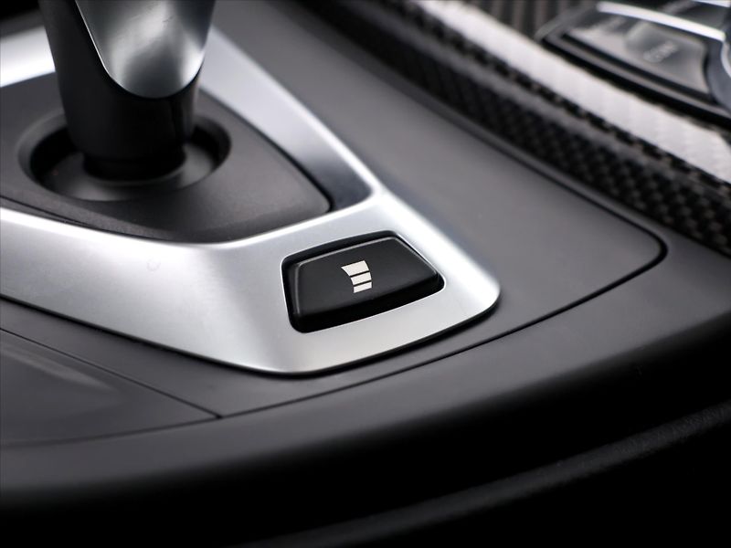 BMW M4 3,0 Competition 331kW Aut CZ - fotka 28 z 39