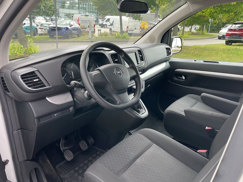 Opel Zafira Life 2,0 CDTi 106 kW, ČR, 1. m - fotka 10 z 42