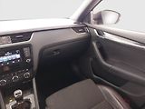 Škoda Octavia (2014) RS 2.0 TSI, Bi-Xenony - náhled 8