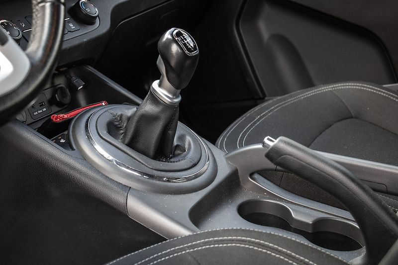 Kia Sportage - fotka 16 z 36