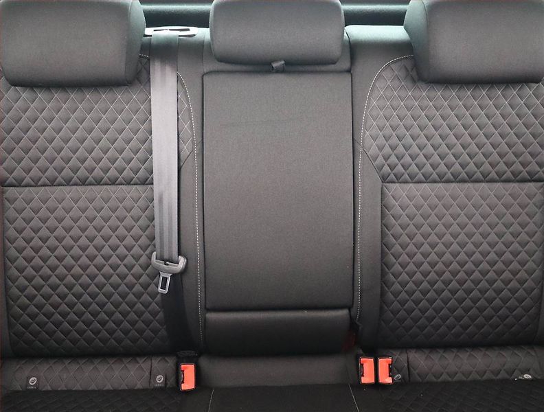 Škoda Rapid (2017) Spaceback 1.0 TSI, Navi - fotka 10 z 20