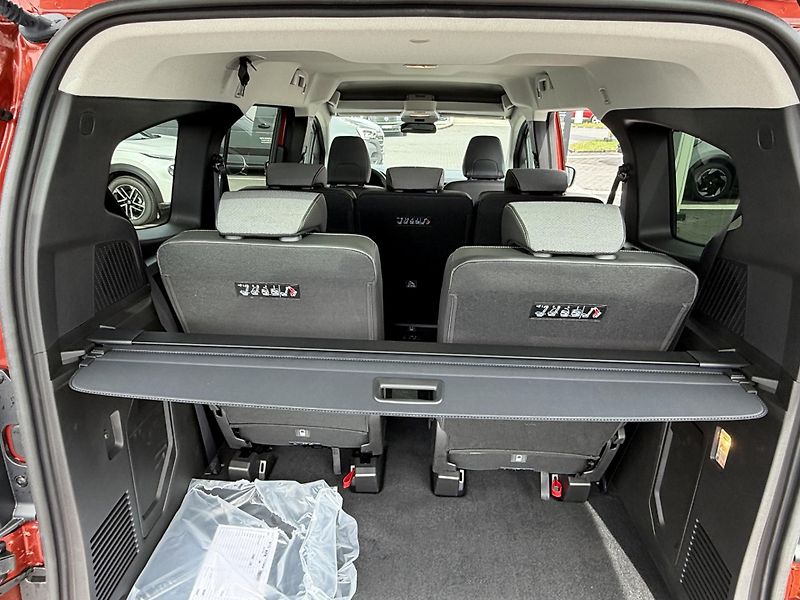 Renault Kangoo (2026) Grand Techno TCE 130 - fotka 9 z 9