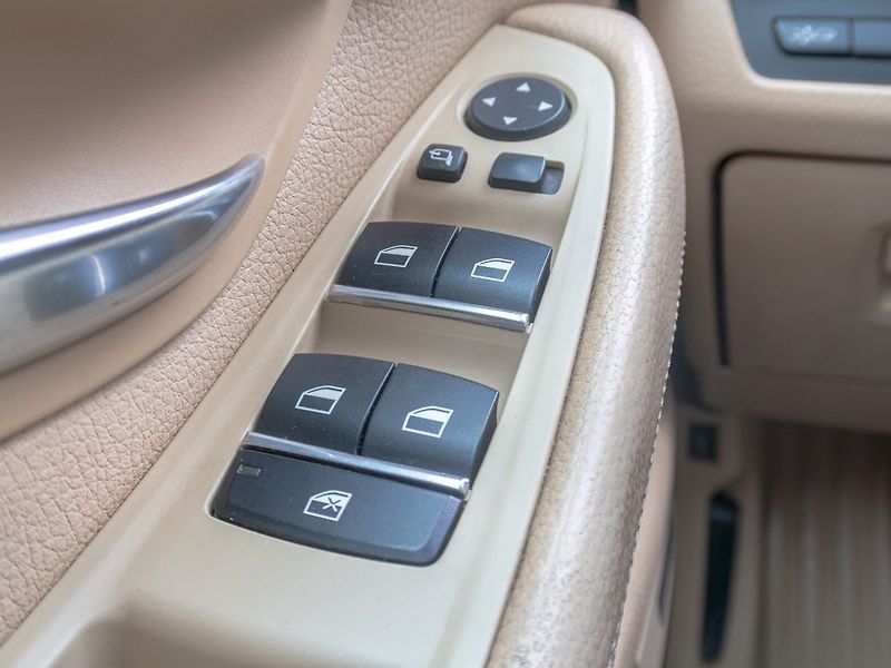 BMW Řada 5 (2012) 3.0D – NOVÉ V ČR - fotka 34 z 55