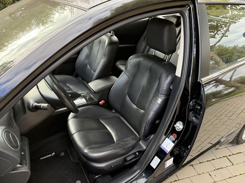 Mazda 6 2.5 Top - fotka 24 z 36
