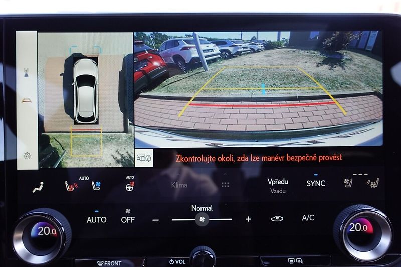 Lexus RX 450h plus RX450h+ Plug-in Luxury Panoram - fotka 32 z 43