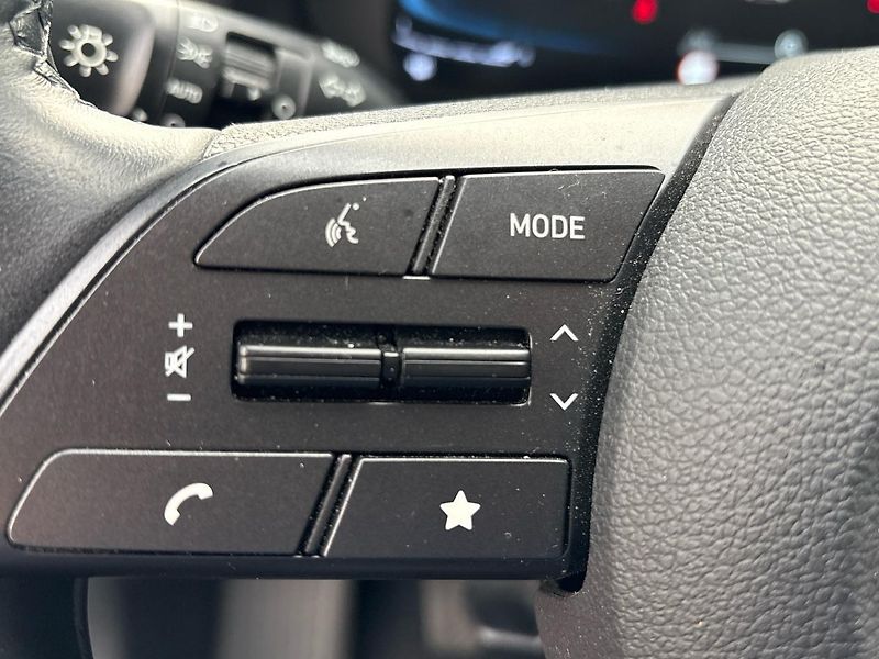 Hyundai Bayon (2024) 1.0 T-GDI Smart - fotka 16 z 23