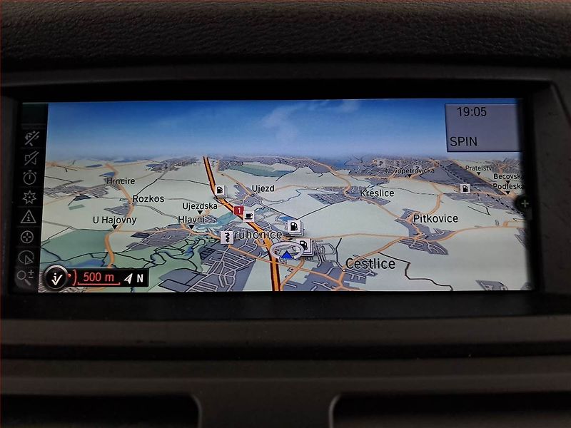 BMW X6 (2010) xDrive30d, 4X4, Automat, Kůže - fotka 19 z 20