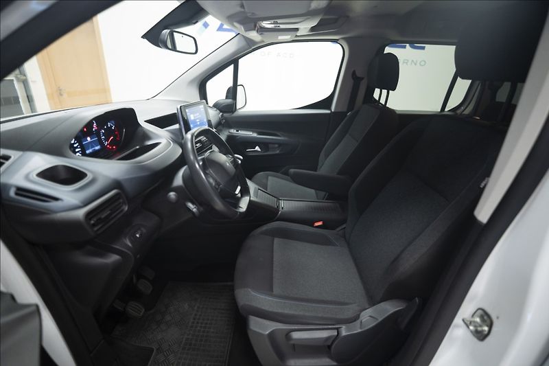 Peugeot Rifter 1,5 BlueHDi KAMERA 7 MÍST ČR - fotka 21 z 37