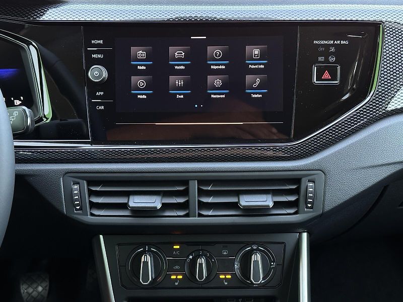 Volkswagen Taigo 1.0TSi 95PS App-Connect VÝHŘEV - fotka 19 z 37