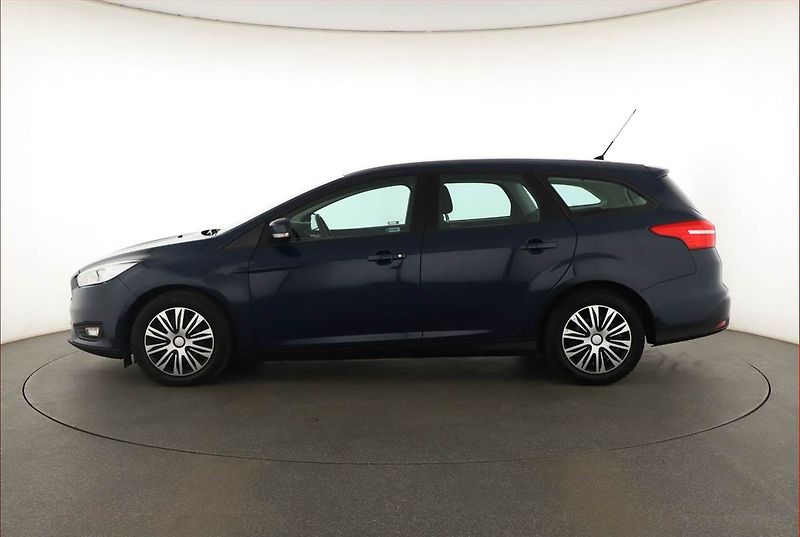 Ford Focus (2016) 1.5 TDCi, Serv.kniha, Tempomat - fotka 3 z 12