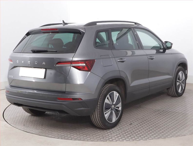 Škoda Karoq (2024) Ambition 1.5 TSI - fotka 5 z 21