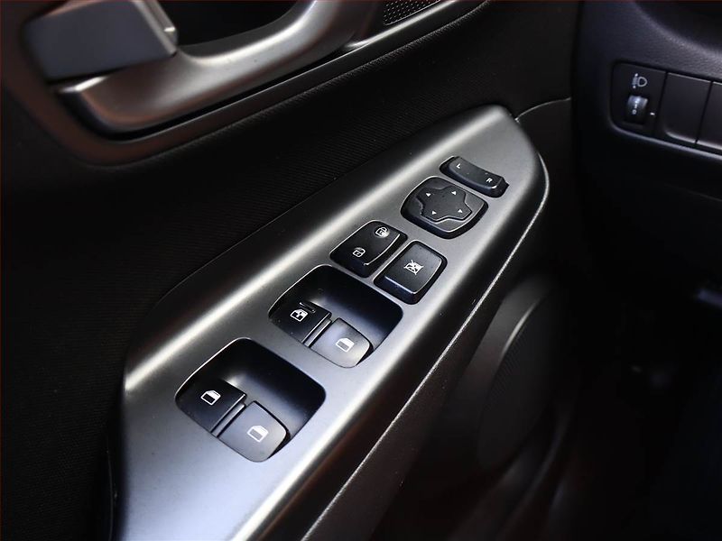 Hyundai Kona (2019) Style 1.0 T-GDI, Serv.kniha - fotka 14 z 14