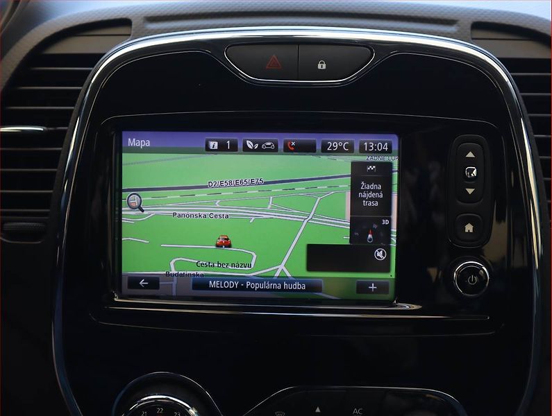 Renault Captur (2013) 1.2 TCe, Automat, Navi - fotka 13 z 20