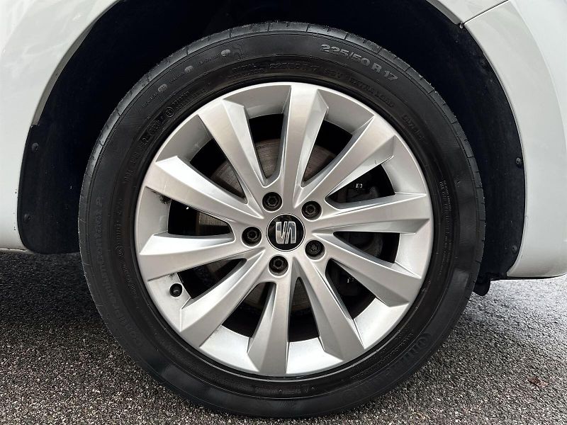 Seat Alhambra (2020) 2.0 TDI DSG Style - fotka 25 z 29