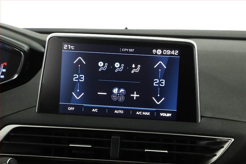 Peugeot 5008 (2019) PureTech 130 - fotka 10 z 15