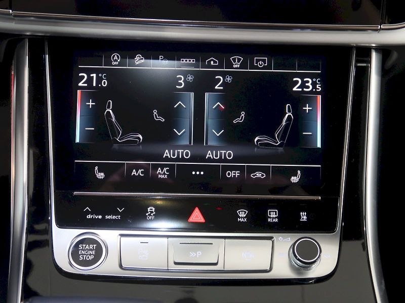 Audi Q7 (2025) S-LINE 50TDI 210KW QUATTRO 7MÍ - fotka 33 z 46