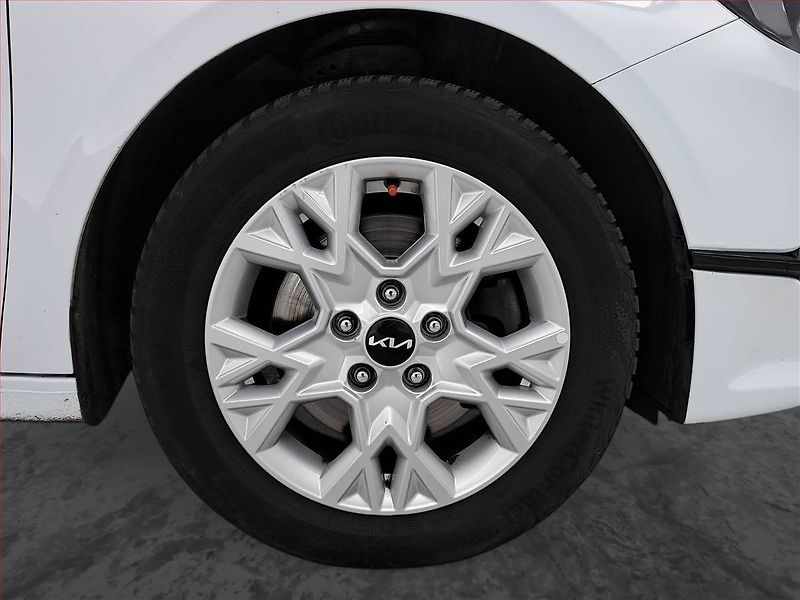Kia Ceed (2022) 1.5 T-GDI, Automat, Serv.kniha - fotka 15 z 21