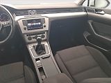 Volkswagen Passat (2017) 2.0 TDI, Serv.kniha, Navi - náhled 8