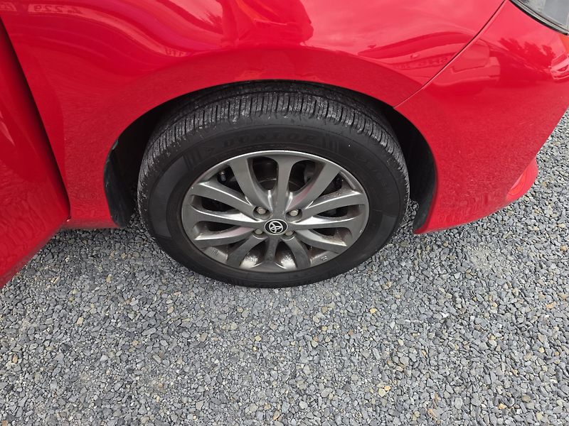 Toyota Yaris 1.3 VVTI Automat  - fotka 5 z 15