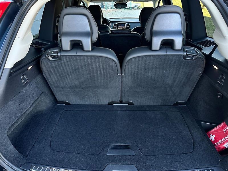 Volvo XC90 B5 AWD Plus, vzduch, ventilace - fotka 12 z 20