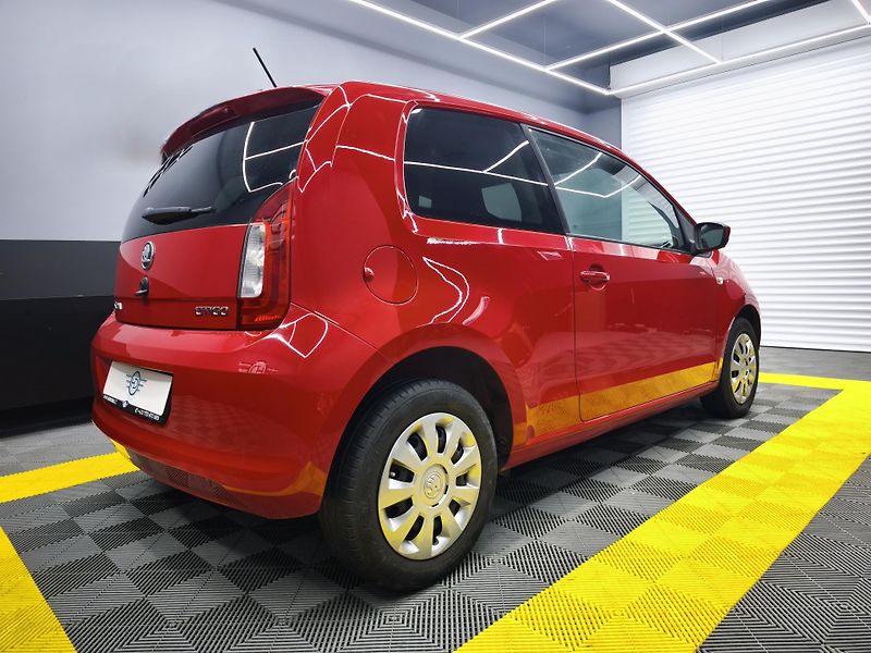 Škoda Citigo (2014) 55kw, výhřev sed., navi, klima - fotka 5 z 23