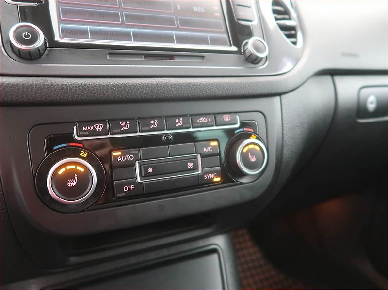 Volkswagen Tiguan (2013) Sport&Style 2.0 TDI, 4X4 - fotka 14 z 17