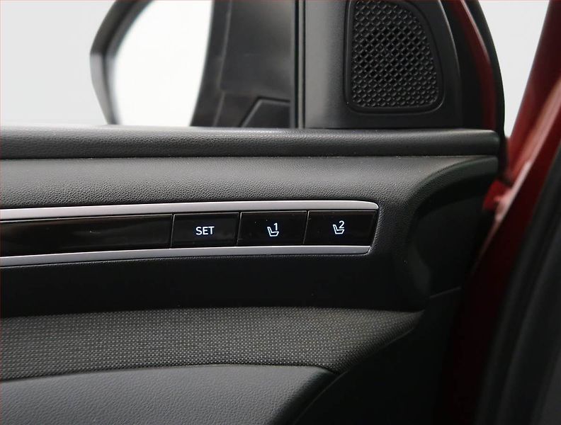 Hyundai Tucson (2021) Premium 1.6 CRDi 48V MHEV, DPH - fotka 22 z 29