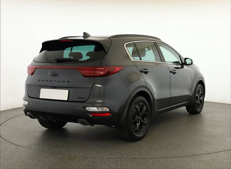 Kia Sportage (2021) Black Edition 1.6 CRDi - fotka 5 z 17