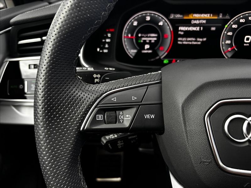 Audi Q7 3,0 TDI 210kW quattro S-line - fotka 28 z 42