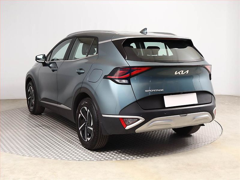 Kia Sportage (2022) 1.6 T-GDI - fotka 4 z 20