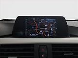 BMW Řada 3 (2015) 318 d, Navi, Park. senzory - náhled 13