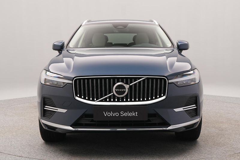 Volvo XC60 B4 AWD BRIGHT PLUS CZ 1.maj - fotka 16 z 51