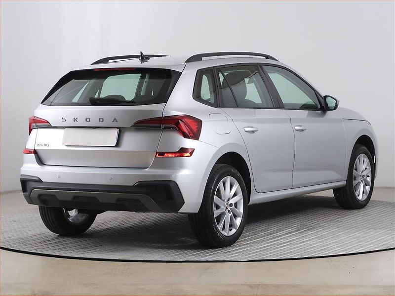 Škoda Kamiq (2024) 1.0 TSI - fotka 5 z 18