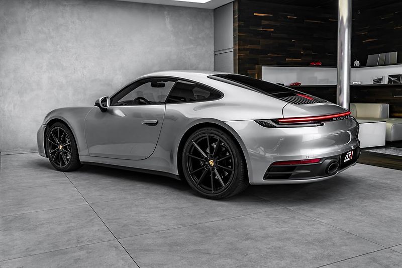 Porsche 911 Carrera 4 Sport Chrono PDLS - fotka 7 z 23