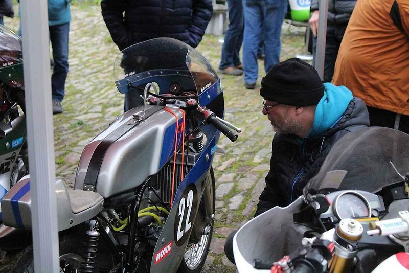 Suzuki 125 Thomase Schulzeho z roku 1986.