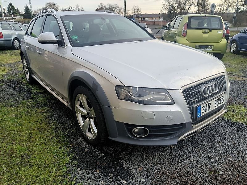 Audi A4 2.0 TDI ALLROAD 4x4 Panorama - fotka 7 z 22