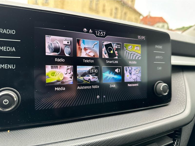 Škoda Fabia 1.0MPI  Ambition 59KW - fotka 19 z 19